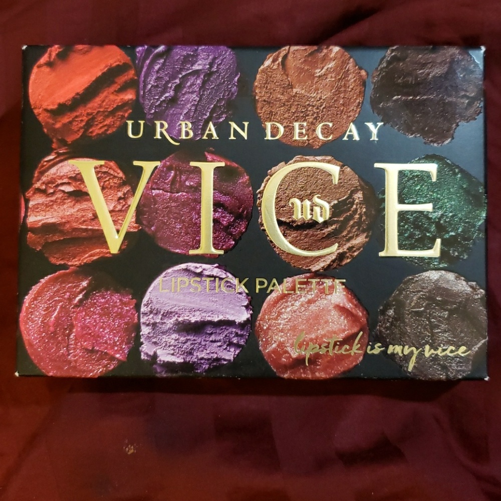Urban decay vice lipstick palette